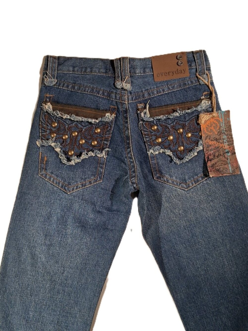 EVERYDAY Embellish Western Chic Jeans  sz 30  Frayed  Brass Studs  Bootcut  TALL